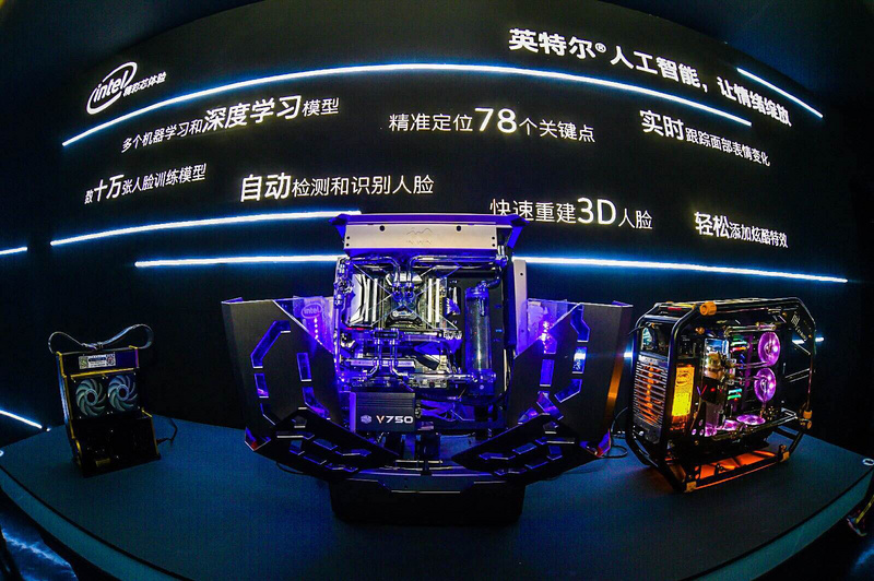 英特尔为李宇春打造了一首MV，我们在现实中体验了MV中的黑科技